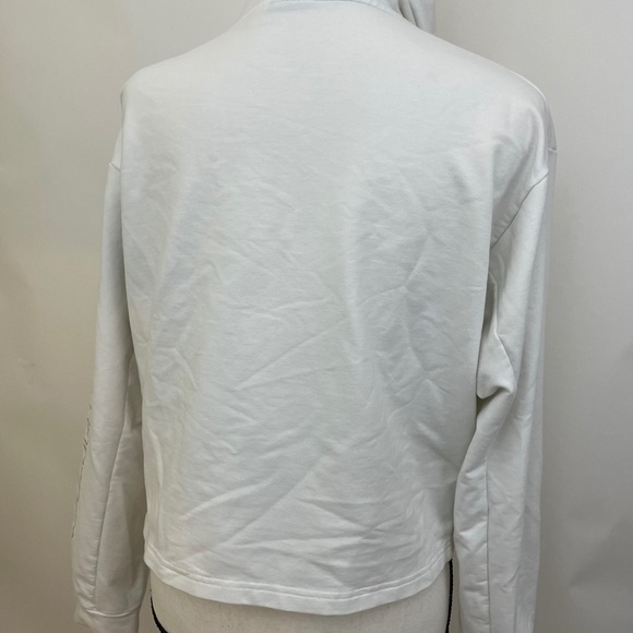 Puma crop hoodie size Medium. Long sleeves. - Picture 10 of 13